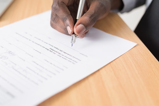 The Vital Role of Notaries in Everyday Transactions