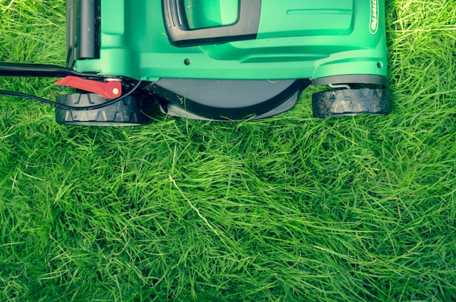 Keep Your Lawn Lush: A Comprehensive Guide to Irrigation System Maintenance